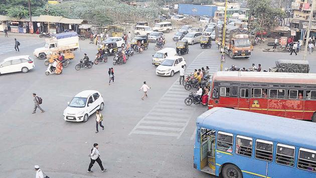Black spot at Katraj chowk(HT PHOTO)