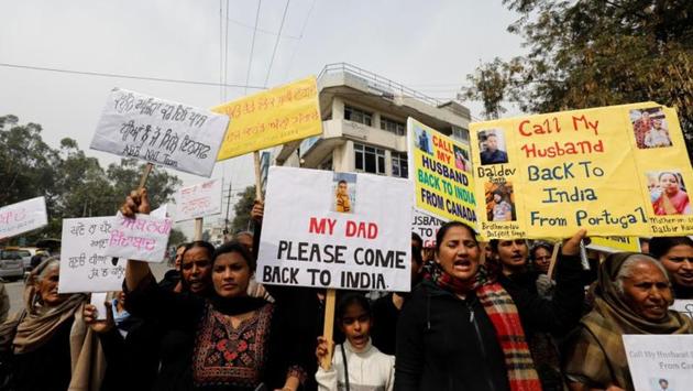 Women abandoned by runaway husbands, take part in an organised protest in Jalandhar, Punjab. They’re known as non-resident Indians, or NRIs. Prime Minister Narendra Modi has called NRIs the “brand ambassadors of India.” But Indian government policy think tank Niti Aayog nicknamed them “non-reliable Indian grooms.” (Anushree Fadnavis / REUTERS)