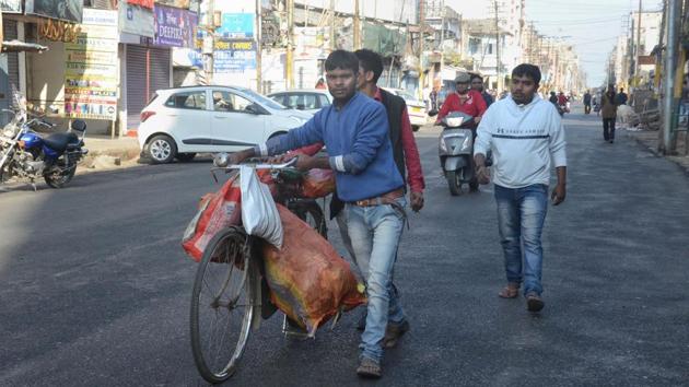 The curfew imposed in parts of Shillong following violent protests was relaxed on Friday for 12 hours(PTI)