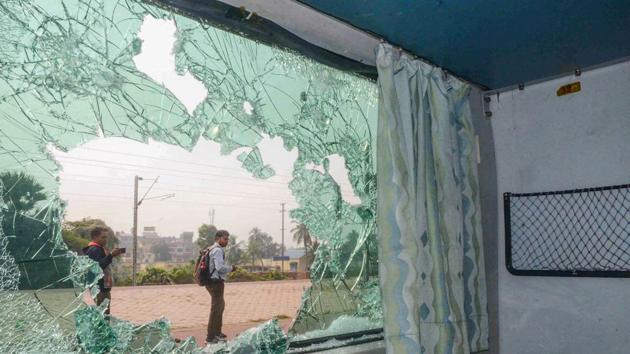 Protesters hurled stones at the Maldah–Katihar passenger train in Bengal. There were no reports of any injuries. A toll plaza in Murshidabad was also set ablaze on Saturday. (PTI PHOTO.) Protesters hurled stones at the Maldah–Katihar passenger train in Bengal. There were no reports of any injuries. A toll plaza in Murshidabad was also set ablaze on Saturday. (PTI PHOTO.)