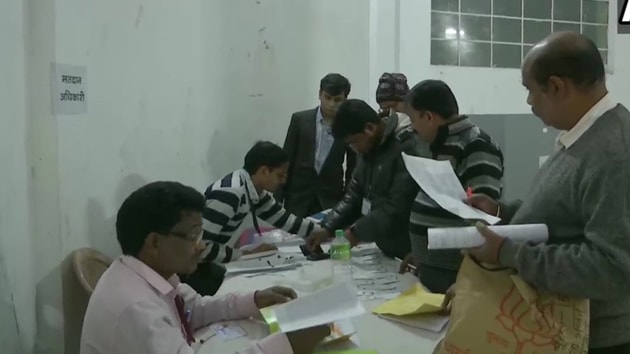 Voting in 15 assembly seats in the fourth phase of Jharkhand Assembly Eletction is taking place on Dec 16, 2019.(ANI /Twitter)