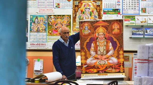 “Very few artists are left,” says Gilotra, his first floor shop adorned with calendars. His view is supported by M L Garg, managing director, Brjbasi Art Press, one of the country’s biggest calendar makers. “We still print millions of calendars every year; they are as popular as ever in smaller towns. But most top calendar artists who worked for us are no more. Now we use old paintings with some changes by our in-house team of digital artists,” he said. (Raj K Raj / HT Photo)