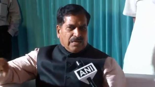 Union Minister of State of Railways, Suresh Angadi(Photo: ANI)