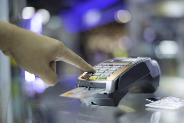 Payment by credit card(Getty Images/iStockphoto)