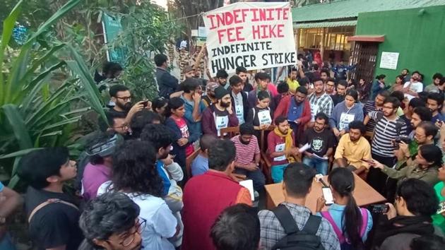 According to representatives of the student association, a total of 150 students from the 2017 and 2018 batch have decided not to submit their assignments if the administration does not agree to student demands. (HT PHOTO) According to representatives of the student association, a total of 150 students from the 2017 and 2018 batch have decided not to submit their assignments if the administration does not agree to student demands. (HT PHOTO)