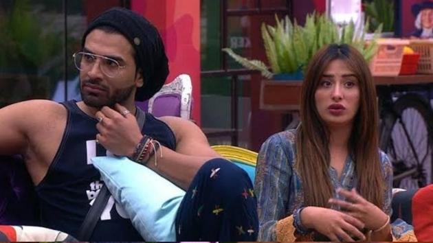 Bigg Boss 13 day 73 written update episode 73 December 18: Both Mahira and Shehnaaz claim to be good friends of Paras and both also have issues with him.