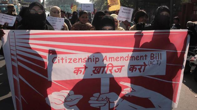Thousands of people belonging to the Left parties, lawyers fraternity, CIPU, People’s Union for Civil Liberties (PUCL), civil society, teachers, professors and many other organisations came together to take out a massive protest march against the CAA in Jaipur, Rajasthan. The march, which started from Khasa Kothi in Jaipur culminated at the district collectorate, where slogans were raised asking the government to rollback the law. (Himanshu Vyas / HT Photo) 