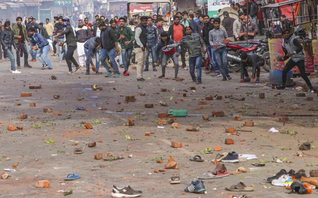 Protestors pelt stones at police personnel after their clash during a rally against NRC and amended Citizenship Act in Lucknow.(Representative Photo/PTI)