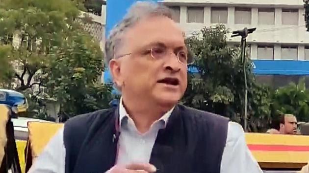 Historian Ramachandra Guha was detained by police during a protest against the Citizenship Amendment Act 2019.(ANI photo) Historian Ramachandra Guha was detained by police during a protest against the Citizenship Amendment Act 2019.(ANI photo)