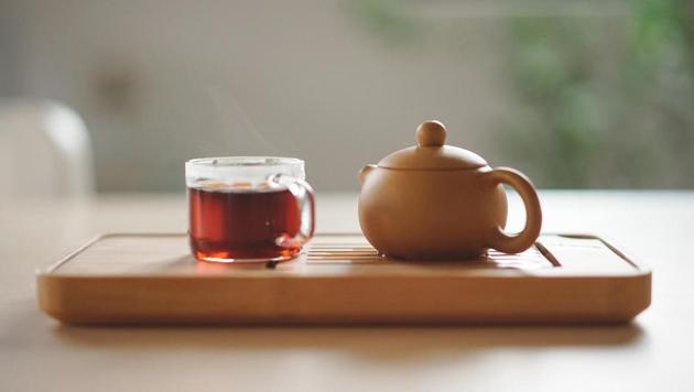 Green tea, Jaggery tea, Peppermint tea: The teas to have in winters and their health benefits.(Unsplash)