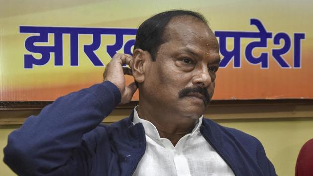 Jharkhand Chief Minister Raghubar Das at a press conference in Ranchi, on Monday.(PTI Photo)