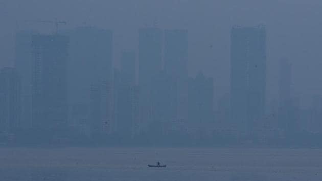 The air quality has been deteriorating in Mumbai since last week. Seen here, a view of the city on December 20.(Pramod Thakur/ Hindustan Times)