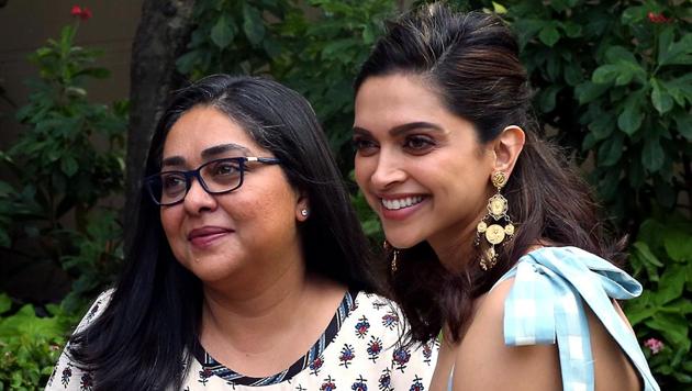 Deepika Padukone and film director Meghna Gulzar (L) poses during the promotion of the upcoming Hindi film Chhapaak in Mumbai. (ANI Photo)