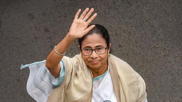 West Bengal chief minister Mamata Banerjee on Thursday announced that her party, the Trinamool Congress, will give Rs5 lakh each to the families of the two men killed in Karnataka’s Mangaluru during violent protests.(PTI Photo)