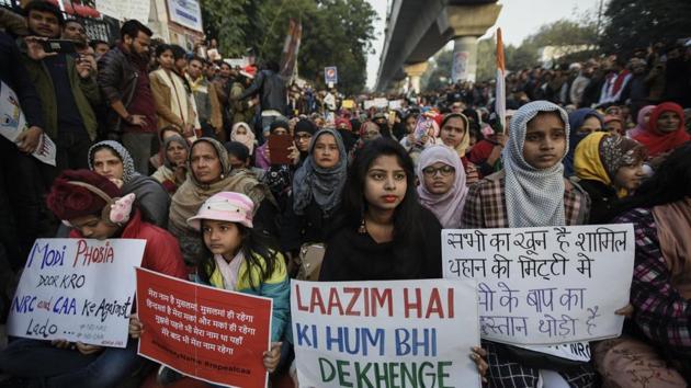 People protest against the Citizenship (Amendment) Act and the National Register of Citizens, Jamia Millia Islamia, New Delhi, December 25, 2019(Burhaan Kinu/HT PHOTO) People protest against the Citizenship (Amendment) Act and the National Register of Citizens, Jamia Millia Islamia, New Delhi, December 25, 2019(Burhaan Kinu/HT PHOTO)