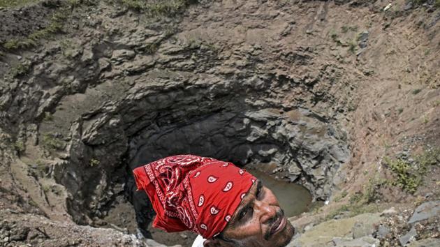 The inverted-cone shaped well made the rescue difficult. The water was also cold leading to a diver suffering a near hypothermic shock during the rescue operation (HT Photo/Representative) The inverted-cone shaped well made the rescue difficult. The water was also cold leading to a diver suffering a near hypothermic shock during the rescue operation (HT Photo/Representative)