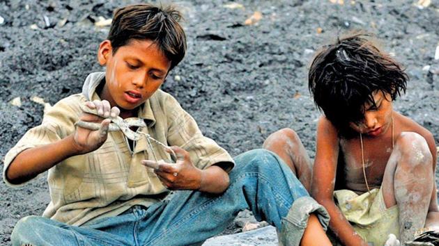 The children were rescued after these teams, along with that of Nobel Laureate Kailash Satyarthi’s NGO Bachpan Bachao Andolnan, raided an apartment in Puna locality here, an official said.(HT File) The children were rescued after these teams, along with that of Nobel Laureate Kailash Satyarthi’s NGO Bachpan Bachao Andolnan, raided an apartment in Puna locality here, an official said.(HT File)
