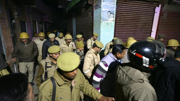 Police personnel seen patrolling in Bijnor, Uttar Pradesh, on December 24.(Photo by Biplov Bhuyan / HT Photo)