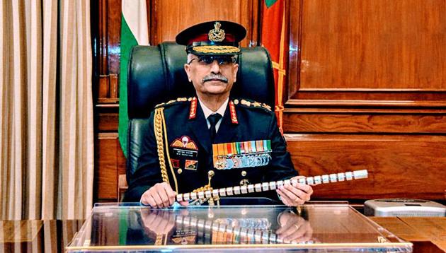 General Manoj Mukund Naravane takes charge as the 28th Chief of Army Staff in the presence of Chief of Defence Staff, General Bipin Rawat, in New Delhi on Tuesday (ANI) General Manoj Mukund Naravane takes charge as the 28th Chief of Army Staff in the presence of Chief of Defence Staff, General Bipin Rawat, in New Delhi on Tuesday (ANI)