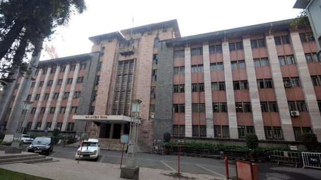 The civic body maintained the status quo in the second league, survey for which is taken every three months, rising hopes for overall better performance this year compared to last year (HT PHOTO)