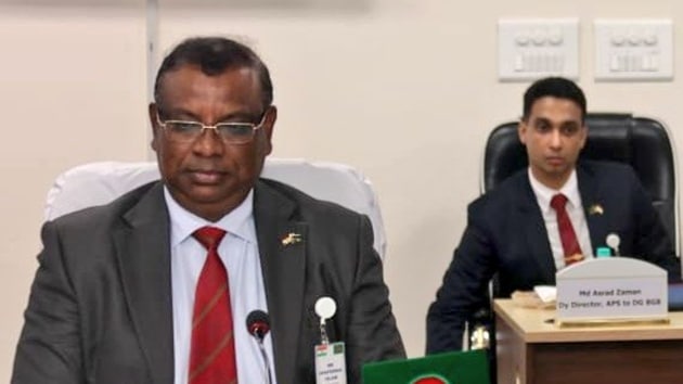 Maj Gen Islam told the reporters that the 445 people caught at the border were Bangladeshi nationals who went to India illegally.(Photo: Twitter/ BSF_India)