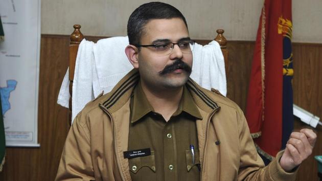 Gautam Budh Nagar SSP Vaibhav Krishna addresses a press conference, in Noida, on Wednesday, January 1, 2020. (Sunil Ghosh / HT PHoto) Gautam Budh Nagar SSP Vaibhav Krishna addresses a press conference, in Noida, on Wednesday, January 1, 2020. (Sunil Ghosh / HT PHoto)