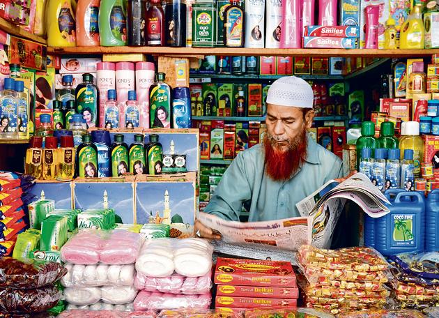 Sunday morning at the shop: HUL covers 1.5 million sales outlets across the country every week. (flickr Editorial/Getty Images) Sunday morning at the shop: HUL covers 1.5 million sales outlets across the country every week. (flickr Editorial/Getty Images)
