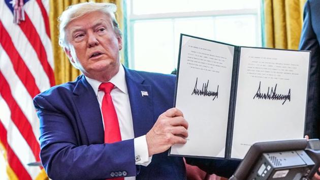 US President Donald Trump said that Iranian military commander Qasem Soleimani should have been killed long before. (AFP Photo/File) US President Donald Trump said that Iranian military commander Qasem Soleimani should have been killed long before. (AFP Photo/File)