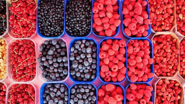 Berry juice can lower high blood pressure issues.(Unsplash)