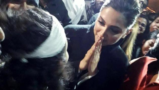 Bollywood actor Deepika Padukone meets JNU Students’ Union President Aishe Ghosh during a protest against the violence in JNU, at JNU Campus in New Delhi on Tuesday(ANI file photo)
