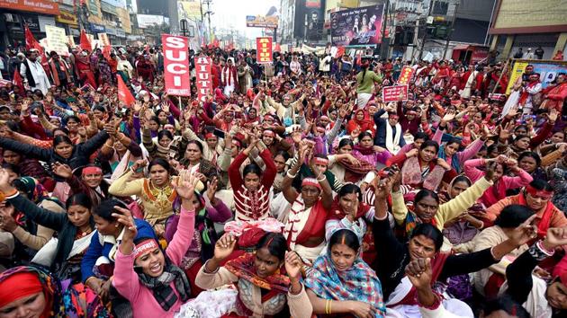 In Bihar, the state capital woke up to inconveniences caused by auto-rickshaws staying off the roads. People hit the streets demanding workers rights and denouncing the Citizenship (Amendment) Act and the proposed countrywide NRC. A large number of Anganwadi workers opposing the Labour Code Bill and demanding regularisation of jobs and increased wages were also seen. (ANI)
