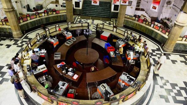 A view inside the GPO in Mumbai. BEST buses and train services were reported running normally in the city. Banking services were moderately hit as public sector banks opened in Mumbai but employees were scarce across most branches. (Satish Bate / HT Photo)