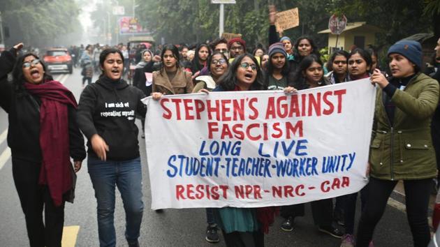 Students from St. Stephen’s College, Delhi University (DU), hold a banner and raise slogans during a protest march in solidarity with Bharat Bandh, and against attacks on students, CAA, NRC and NPR, at DU, in New Delhi, on January 8, 2020. (HT PHOTO) Students from St. Stephen’s College, Delhi University (DU), hold a banner and raise slogans during a protest march in solidarity with Bharat Bandh, and against attacks on students, CAA, NRC and NPR, at DU, in New Delhi, on January 8, 2020. (HT PHOTO)