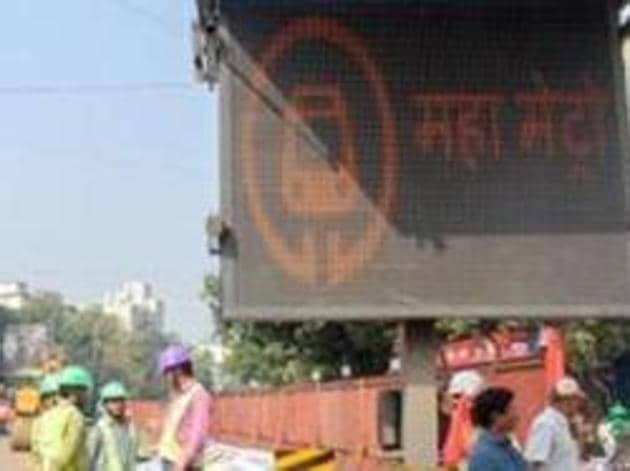 The police have arrested the truck driver and have registered a case against him, said Metro officials (HT FILE PHOTO) The police have arrested the truck driver and have registered a case against him, said Metro officials (HT FILE PHOTO)