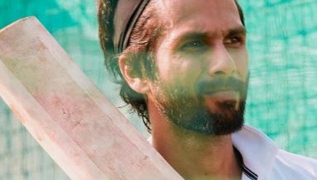 Shahid Kapoor will play a cricketer in Jersey.