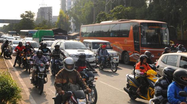 The plan is aimed at giving relief from heavy traffic during peak hours. (HT FILE PHOTO) The plan is aimed at giving relief from heavy traffic during peak hours. (HT FILE PHOTO)