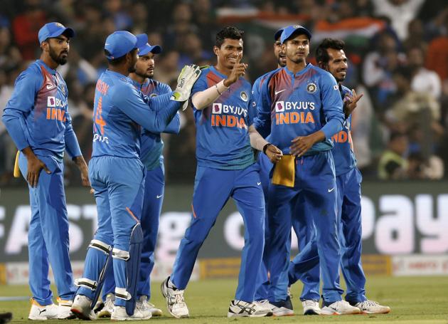 India's Navdeep Saini, center Celebrates after Kusal Perera's wicket. (AP)