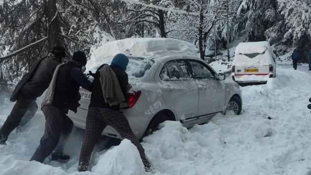 Shimla meteorological centre director Manmohan Singh has said the weather will remain dry for two days. The state will received another spell of snow and rains from January 12 onwards as a fresh western disturbance approaches the region. (PTI) Shimla meteorological centre director Manmohan Singh has said the weather will remain dry for two days. The state will received another spell of snow and rains from January 12 onwards as a fresh western disturbance approaches the region. (PTI)