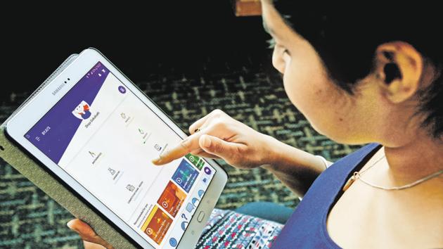 Byju’s, which offers a mobile app that tutors children, said on Friday is raising an undisclosed sum from U.S. investment firm Tiger Global Management as it looks to fund an expansion into vernacular languages and online teaching. (Mint/File)