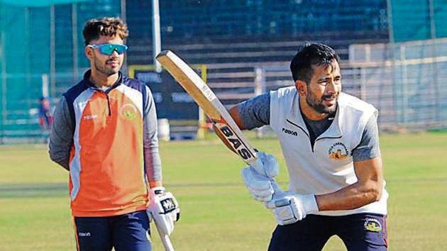 Players of Chandigarh’s Ranji team during practice on the eve of their game against Sikkim, in Chandigarh on Friday. (keshav singh/ht) Players of Chandigarh’s Ranji team during practice on the eve of their game against Sikkim, in Chandigarh on Friday. (keshav singh/ht)