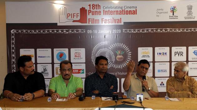 (From L) Dayanand Shetty, Shivaji Satam, Aditya Shrivastava and BP Singh at the Pune International Film Festival (FTII) meet in Pune on Friday. (RAHUL RAUT/HT PHOTO) (From L) Dayanand Shetty, Shivaji Satam, Aditya Shrivastava and BP Singh at the Pune International Film Festival (FTII) meet in Pune on Friday. (RAHUL RAUT/HT PHOTO)