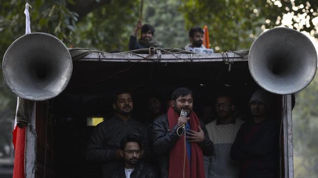 Former JNUSU president Kanhaiya Kumar addresses a protest march from Mandi House to the Human Resource Development (HRD) Ministry, demanding the removal of JNU vice-chancellor M Jagadesh Kumar on Thursday, January 9. Kumar tweeted a crisp ‘thank you’ note to Padukone for her expression of solidarity with the students. He also praised the actor for her courage in visiting the university, the first celebrity to do so. (Burhaan Kinu / HT Photo) Former JNUSU president Kanhaiya Kumar addresses a protest march from Mandi House to the Human Resource Development (HRD) Ministry, demanding the removal of JNU vice-chancellor M Jagadesh Kumar on Thursday, January 9. Kumar tweeted a crisp ‘thank you’ note to Padukone for her expression of solidarity with the students. He also praised the actor for her courage in visiting the university, the first celebrity to do so. (Burhaan Kinu / HT Photo)