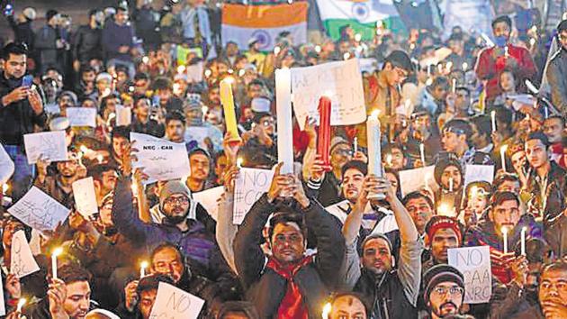 India’s young have been at the vanguard of all the movements that have protected and replenished our democracy.(Burhaan Kinu/HT PHOTO)