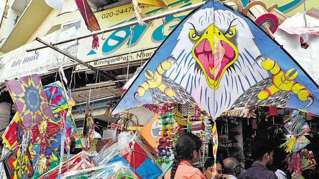 Giant kites and cartoon images rule the kite markets this season in Pune. (Rahul Raut/HT PHOTO) Giant kites and cartoon images rule the kite markets this season in Pune. (Rahul Raut/HT PHOTO)