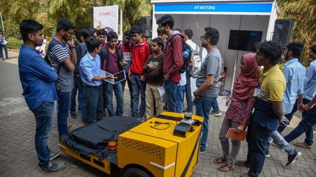 Students exhibit a driverless vehicle by ATI at India Science festival at IISER, Pashan on Saturday.(Sanket Wankhade/HT PHOTO)