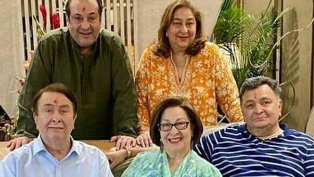 Ritu Nanda with her brothers Randhir, Rishi and Rajeev and sister Rima Kapoor.