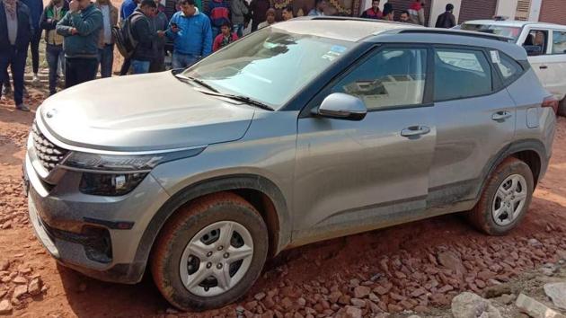 The car, Kia Seltos SUV, was found abandoned at a locality in Ghaziabad. The car, Kia Seltos SUV, was found abandoned at a locality in Ghaziabad.