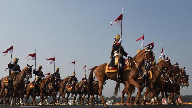 The Cavalry contingent marches past during the parade. Prior to Lt. Gen. Cariappa taking charge, General Sir Francis Butcher held the position till 1949 and is termed the last British commander-in-chief of India. (Vipin Kumar / HT Photo) The Cavalry contingent marches past during the parade. Prior to Lt. Gen. Cariappa taking charge, General Sir Francis Butcher held the position till 1949 and is termed the last British commander-in-chief of India. (Vipin Kumar / HT Photo)