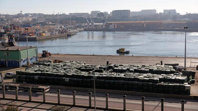 Imported waste is seen piled at the port of Leixoes in Matosinhos Portugal. Some 330,000 tonnes of “amber list” trash, which includes waste containing hazardous substances and needs prior approval, arrived in Portugal from abroad in 2018, a 53% increase from the year before, APA said. Around a third of this trash ended up in landfills, and locals in Sobrado say the situation is getting worse. (Rafael Marchante / REUTERS) Imported waste is seen piled at the port of Leixoes in Matosinhos Portugal. Some 330,000 tonnes of “amber list” trash, which includes waste containing hazardous substances and needs prior approval, arrived in Portugal from abroad in 2018, a 53% increase from the year before, APA said. Around a third of this trash ended up in landfills, and locals in Sobrado say the situation is getting worse. (Rafael Marchante / REUTERS)