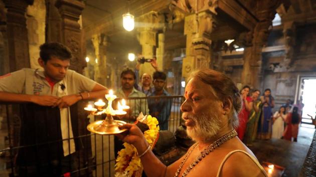 Tamil devotees cook pongal during the Tamil harvest festival of Thai Pongal, a thanksgiving ceremony in which the farmers thank the spirits of nature, the sun and the farm animals for their assistance in providing a successful harvest, at a Hindu temple in Colombo, Sri Lanka. (REUTERS)